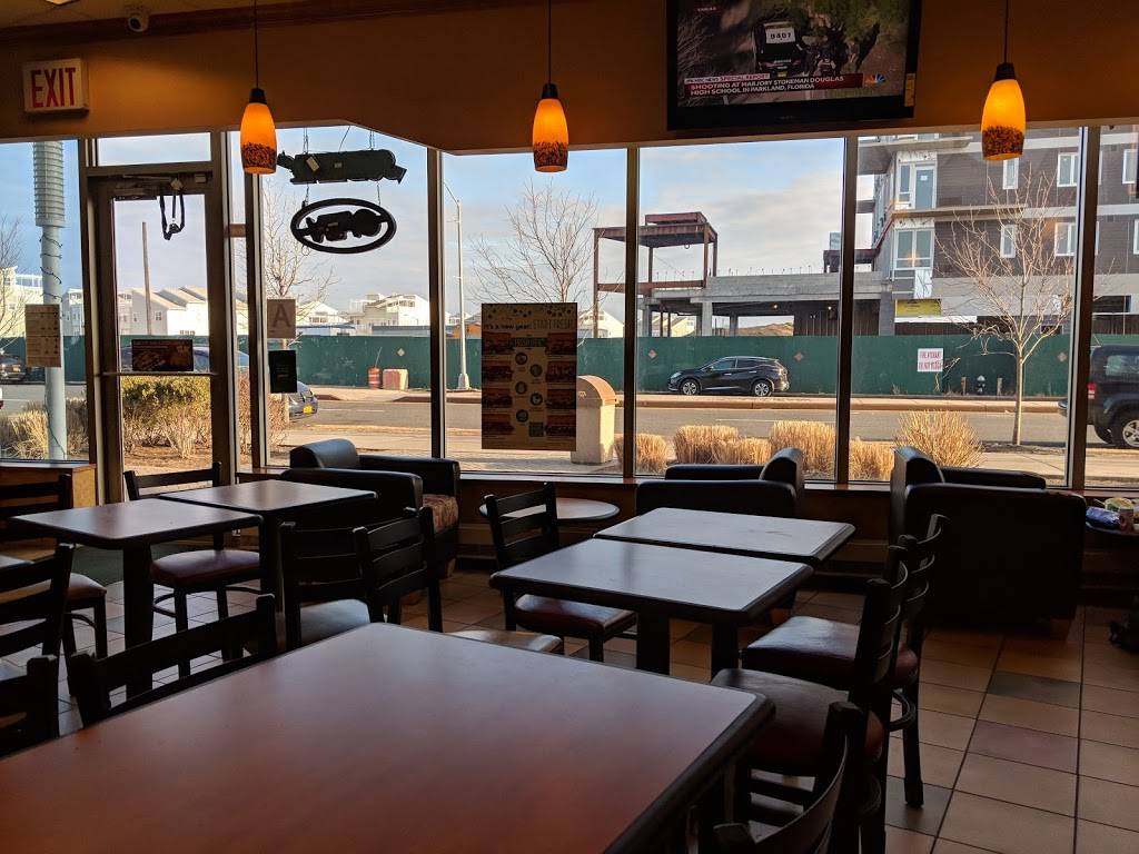 Subway Restaurants | restaurant | 6820 Rockaway Beach Blvd, Arverne, NY 11692, USA | 3472469650 OR +1 347-246-9650