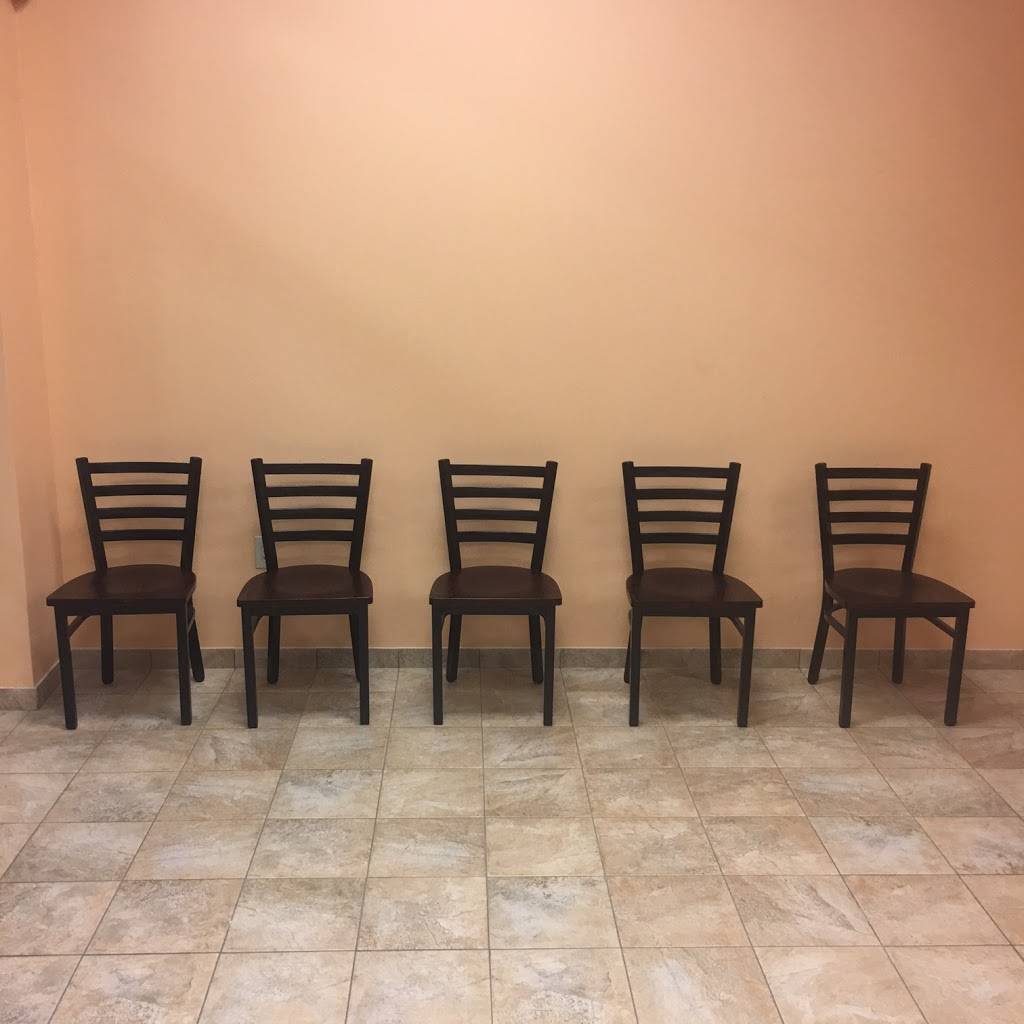 DaVinci | restaurant | 4933 Nine Mile Rd, Richmond, VA 23223, USA | 8042266262 OR +1 804-226-6262