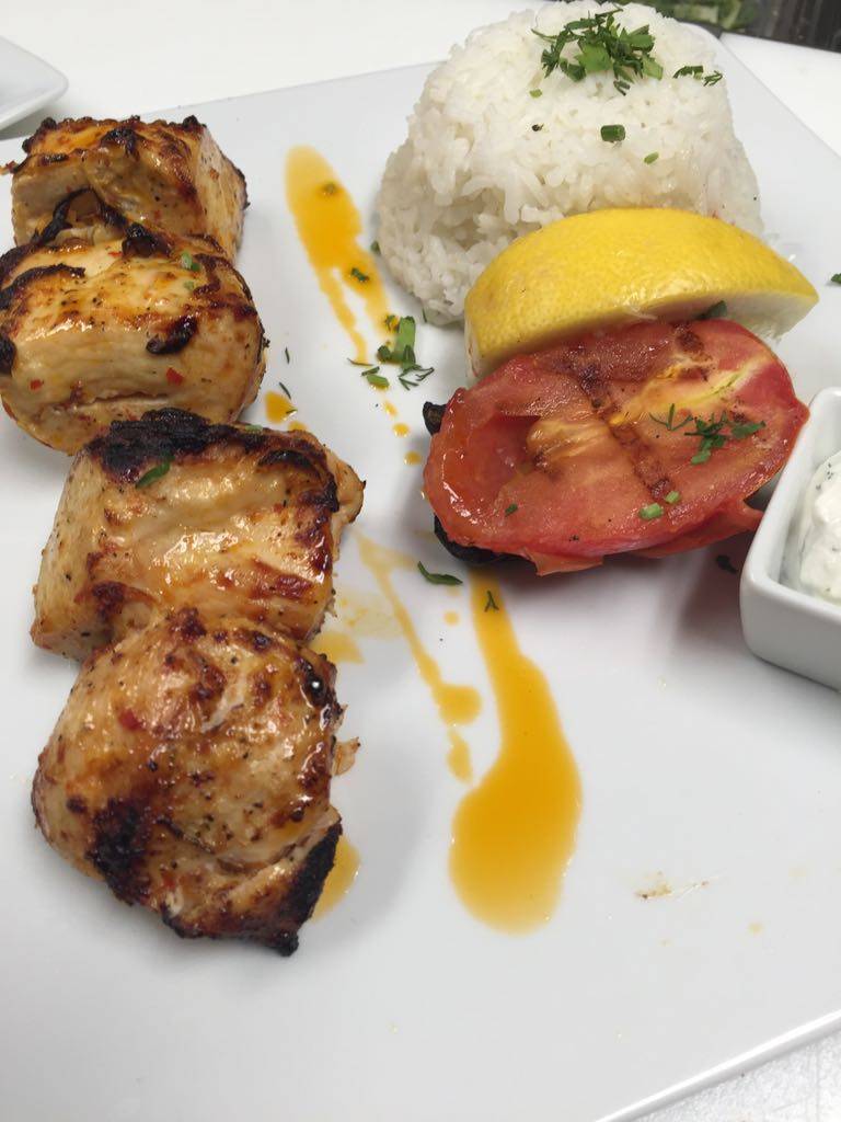 Pera Turkish Kitchen | restaurant | 2833 N Broadway, Chicago, IL 60657, USA | 7738800063 OR +1 773-880-0063