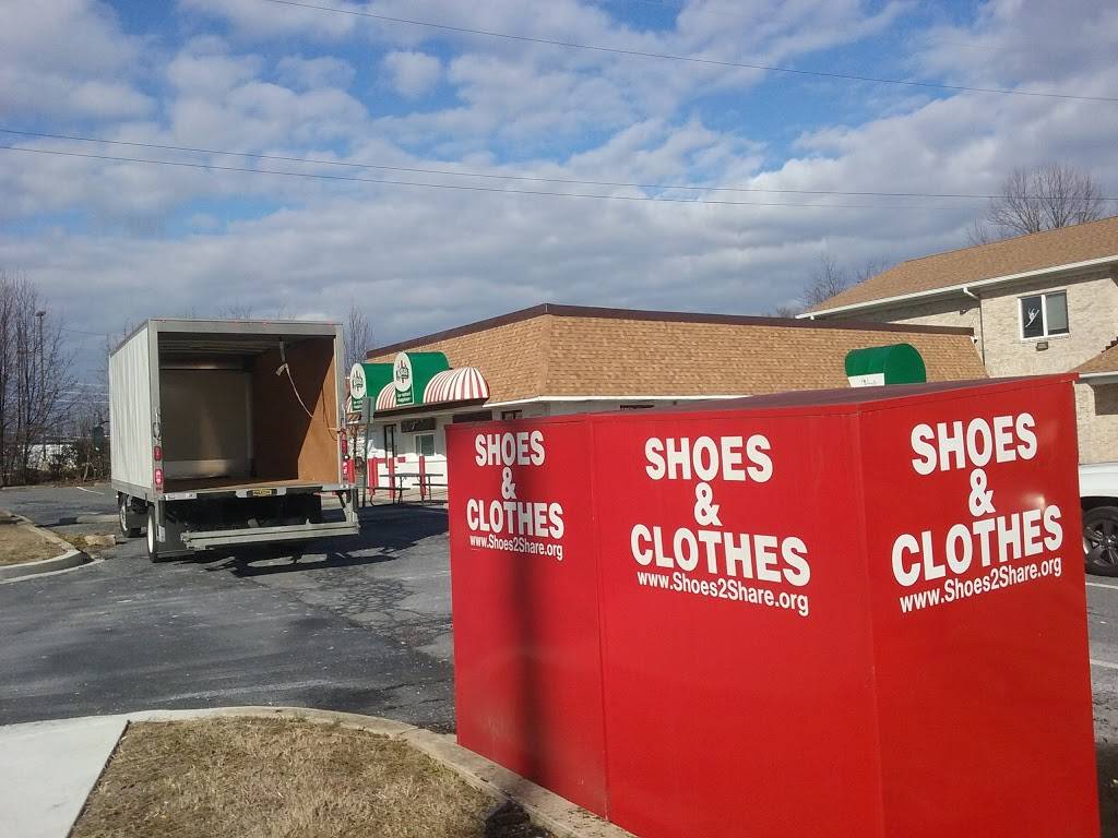 Ritas Italian Ice & Frozen Custard | restaurant | 3007 Emmorton Rd, Abingdon, MD 21009, USA | 4105696007 OR +1 410-569-6007