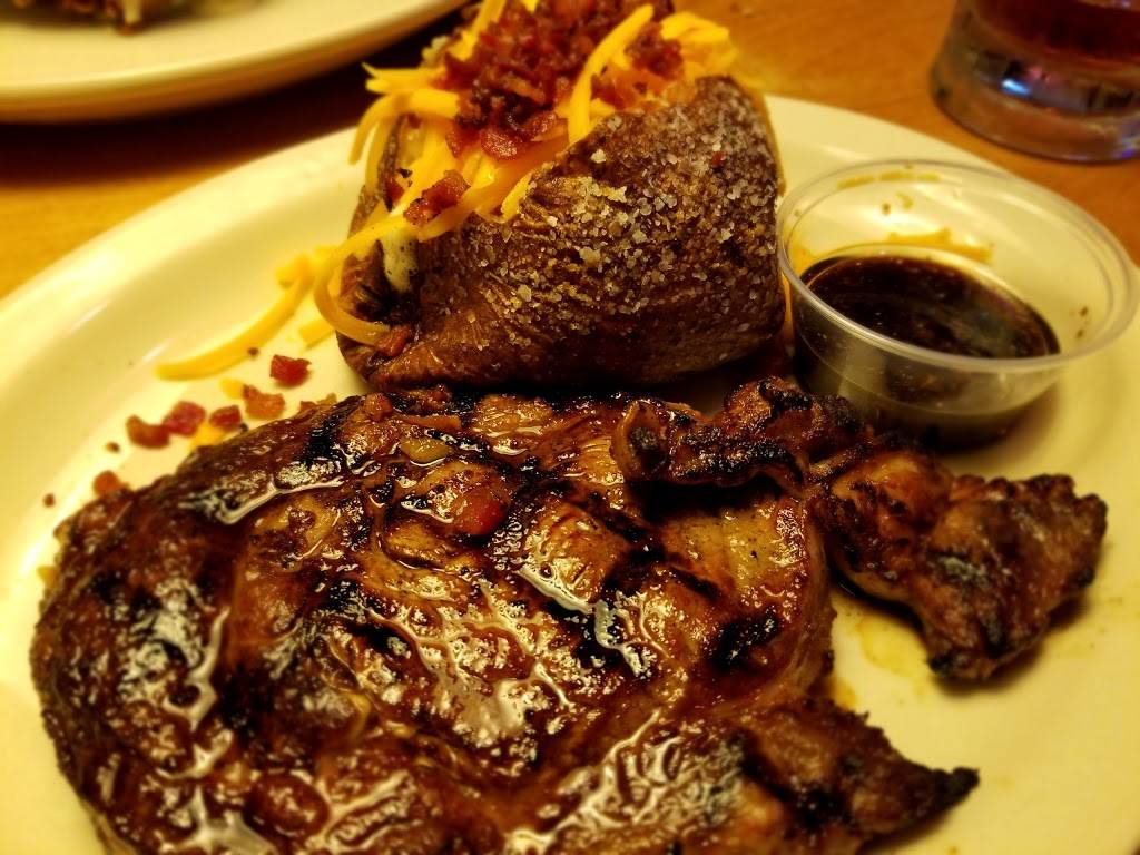 Texas Roadhouse | restaurant | 16079 N Arrowhead Fountains Center Dr, Peoria, AZ 85382, USA | 6234869093 OR +1 623-486-9093