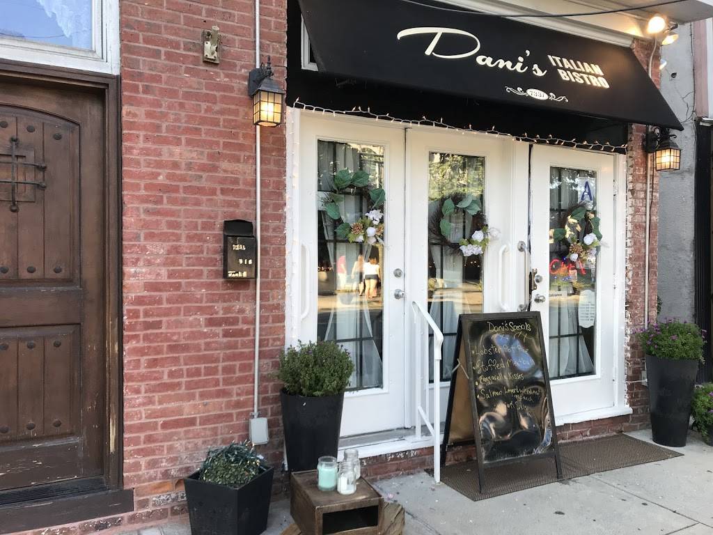 Danis Italian Bistro | restaurant | 7331 Amboy Rd, Staten Island, NY 10307, USA | 7185544615 OR +1 718-554-4615