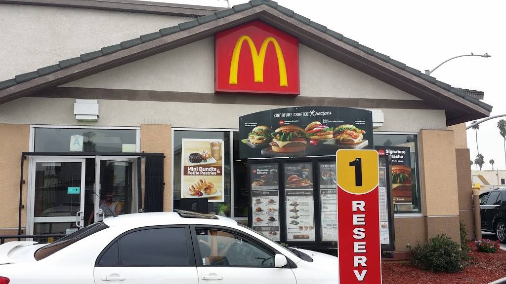 McDonalds | cafe | 2215 W Martin Luther King Jr Blvd, Los Angeles, CA 90008, USA | 3232992259 OR +1 323-299-2259