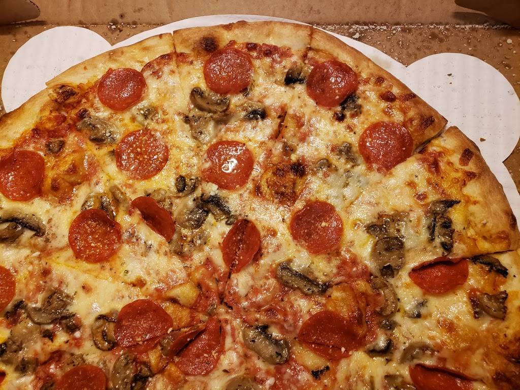 Italian Village Pizza | meal delivery | 5126 US-30, Greensburg, PA 15601, USA | 7242056567 OR +1 724-205-6567