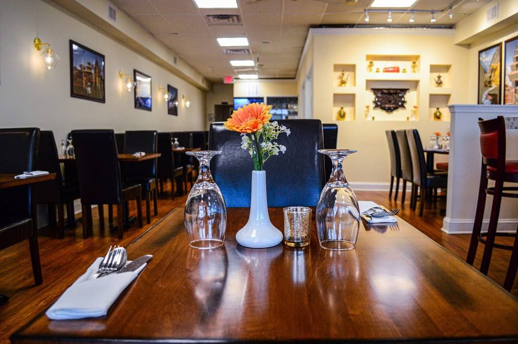 Royal Spice | restaurant | 219 E Main St, Front Royal, VA 22630, USA | 5402522288 OR +1 540-252-2288