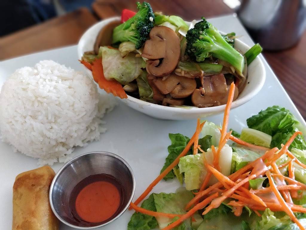 Trio House | restaurant | 3031 S Figueroa St, Los Angeles, CA 90007, USA | 2137410101 OR +1 213-741-0101