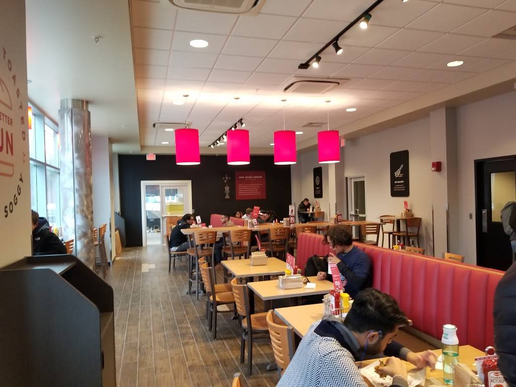 Smashburger | restaurant | 156 Warren St, Newark, NJ 07103, USA | 3036331500 OR +1 303-633-1500