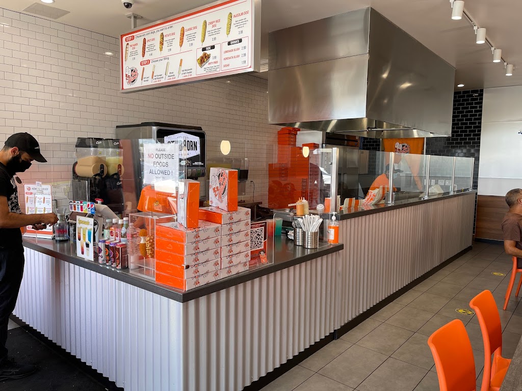 Two Hands Corn Dogs | restaurant | 18431 Nordhoff St, Northridge, CA 91325, USA | 7472020448 OR +1 747-202-0448