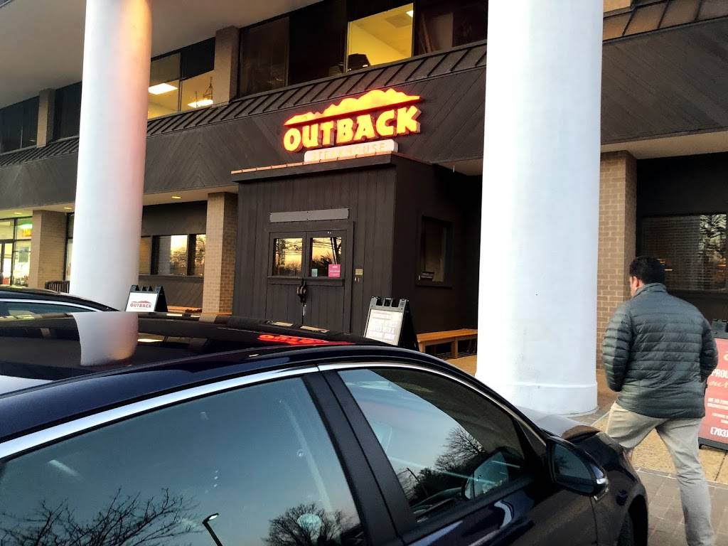 Outback Steakhouse | restaurant | 150 Elden St, Herndon, VA 20170, USA | 7033180999 OR +1 703-318-0999