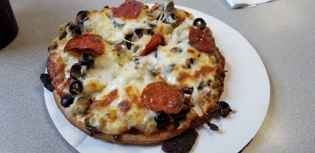 Jenks Pizza | restaurant | 586 S Washington St, Dale, IN 47523, USA | 8129372445 OR +1 812-937-2445