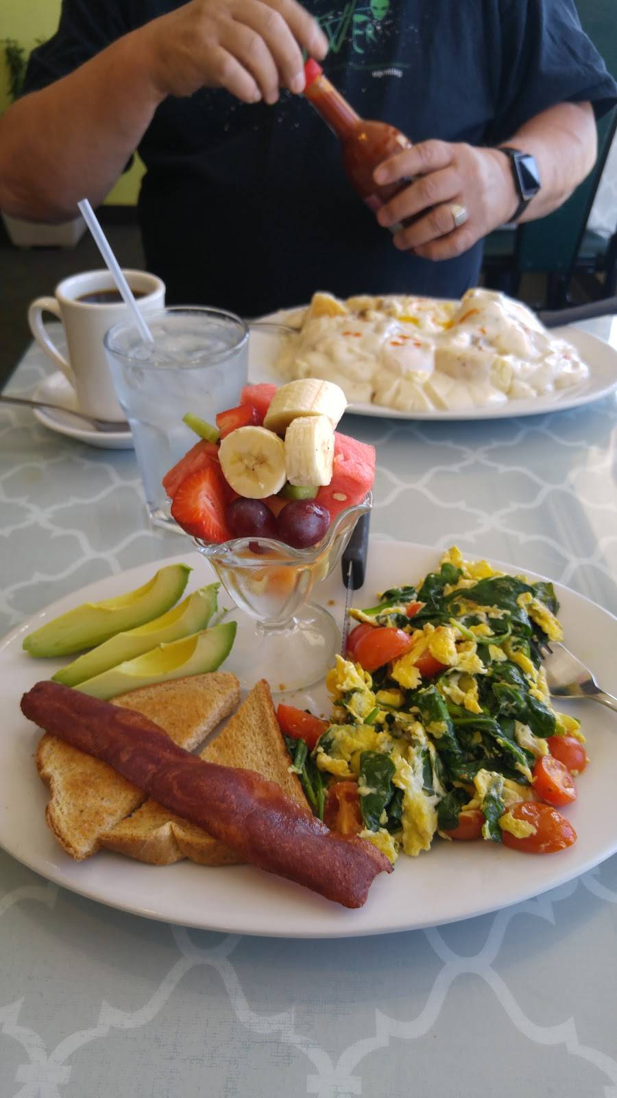 Baluus | restaurant | 7925 NW 10th St, Oklahoma City, OK 73127, USA | 4057877960 OR +1 405-787-7960