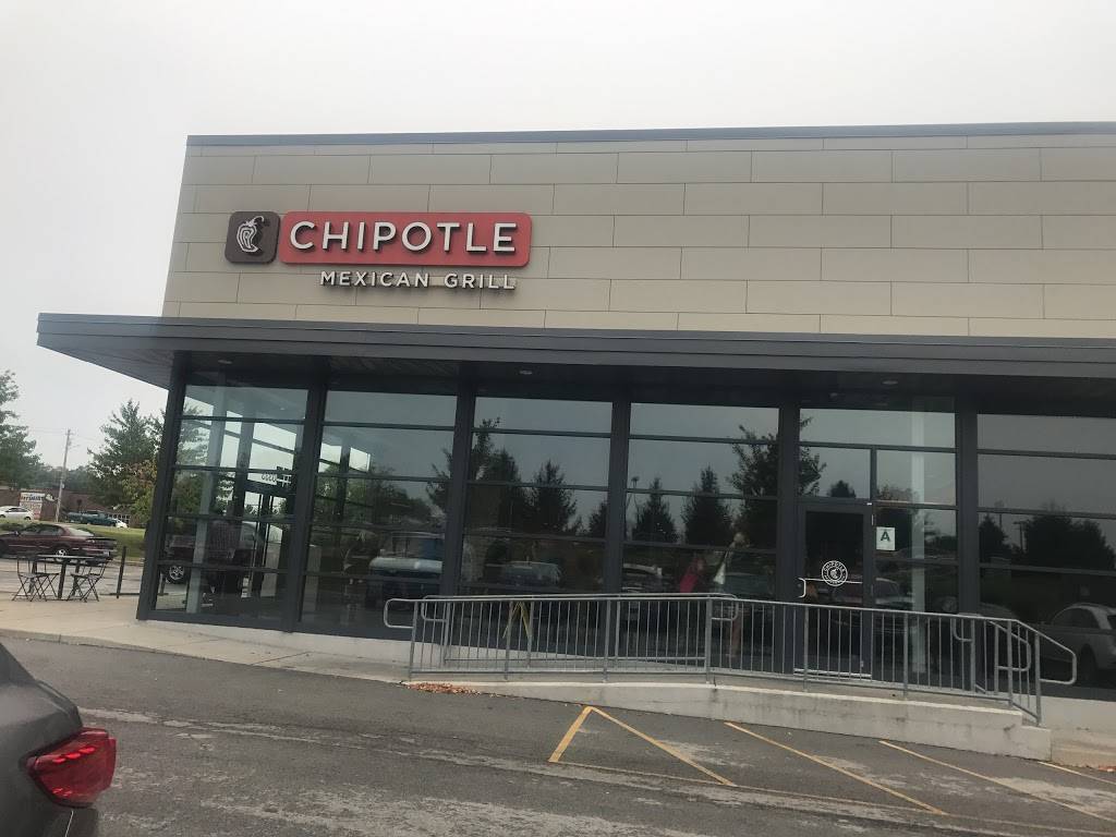 Chipotle Mexican Grill | restaurant | 10333 Westport Rd Ste 100, Louisville, KY 40241, USA | 5025265170 OR +1 502-526-5170