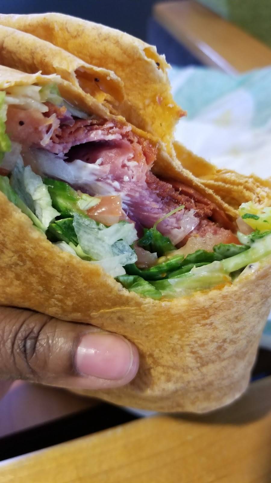 Subway | restaurant | 2410 W Stadium Blvd, Ann Arbor, MI 48103, USA | 7349946363 OR +1 734-994-6363