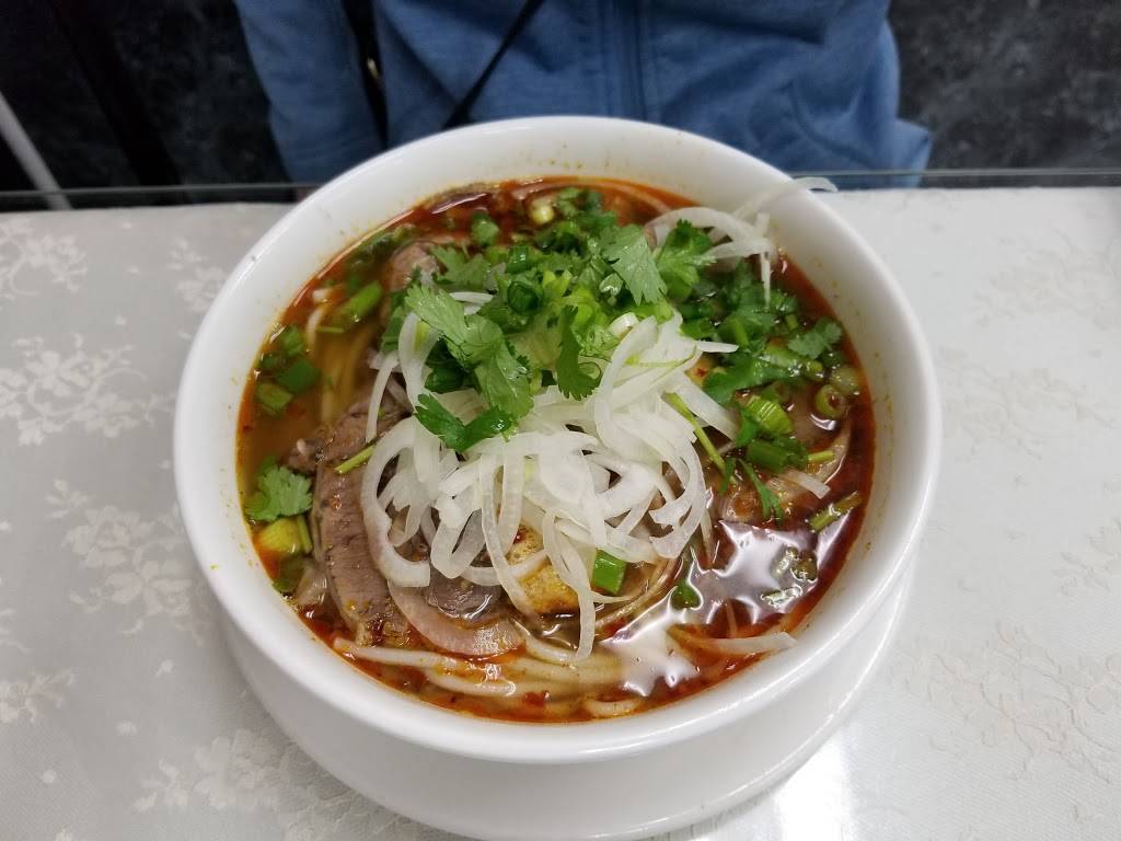 I Pho | restaurant | 7801 Bridgeport Way W STE 106, Lakewood, WA 98499, USA | 2534767899 OR +1 253-476-7899