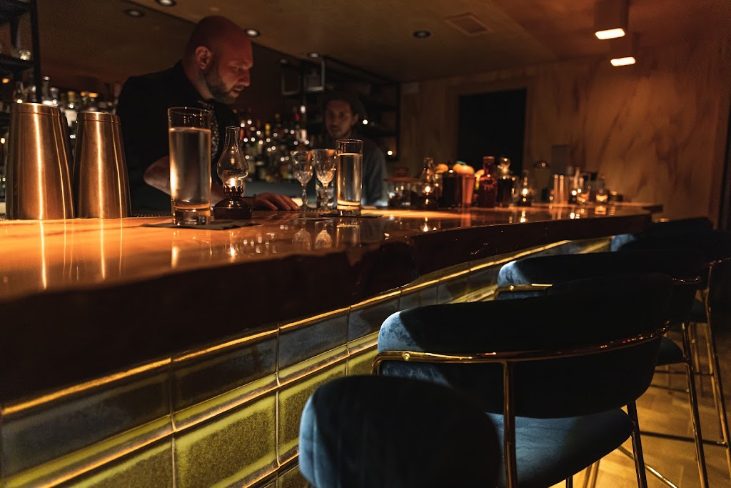 Apothecary | restaurant | 1922 Greenville Ave, Dallas, TX 75206, USA | 9728509192 OR +1 972-850-9192