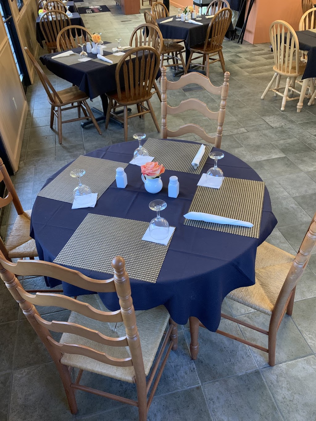 The Dogwood Cafe at 27 | restaurant | 3209 S Roan St, Johnson City, TN 37601, USA | 4233287959 OR +1 423-328-7959