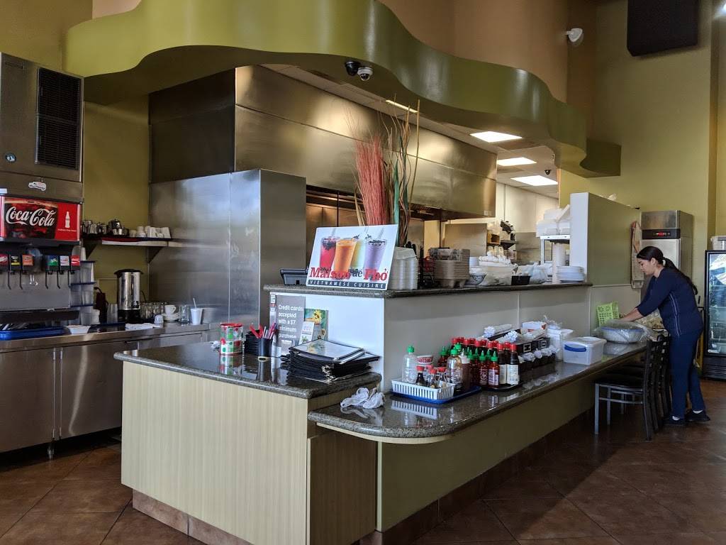 Maison de Pho | restaurant | 26612 Towne Centre Dr, Foothill Ranch, CA 92610, USA | 9495864841 OR +1 949-586-4841