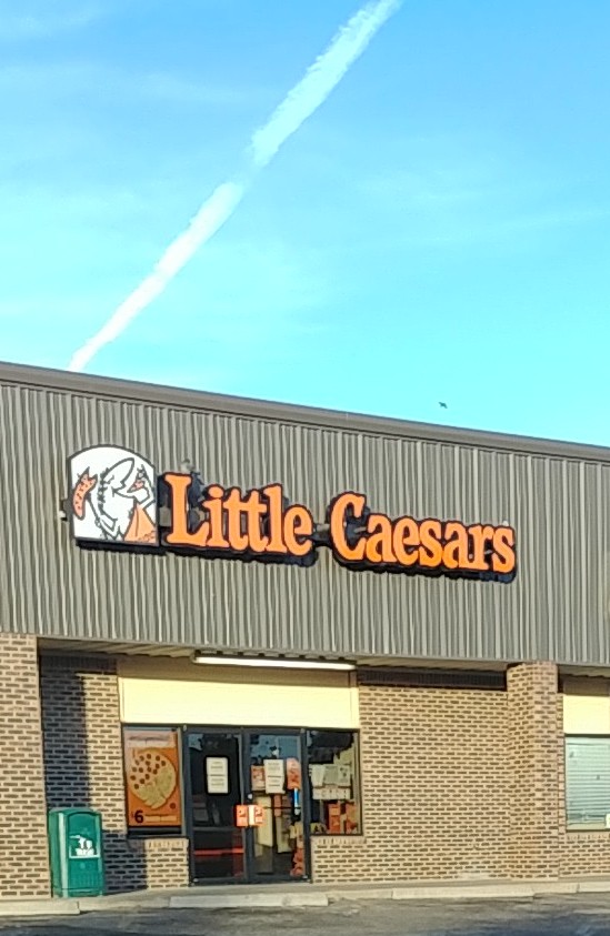 Little Caesars Pizza | restaurant | 1909 N 14th Ave E, Dodge City, KS 67801, USA | 6203716067 OR +1 620-371-6067