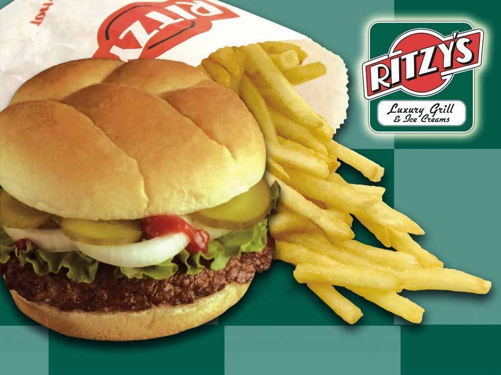 G D Ritzys | restaurant | 601 N Green River Rd, Evansville, IN 47715, USA | 8124746259 OR +1 812-474-6259