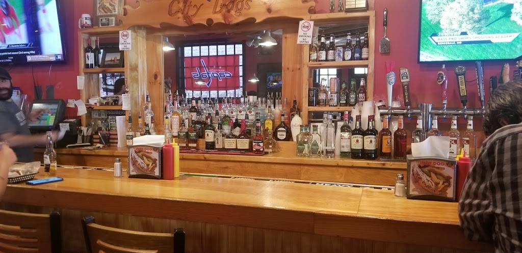 City Dogs | restaurant | 4851, 1309 W Main St, Richmond, VA 23220, USA | 8043593647 OR +1 804-359-3647