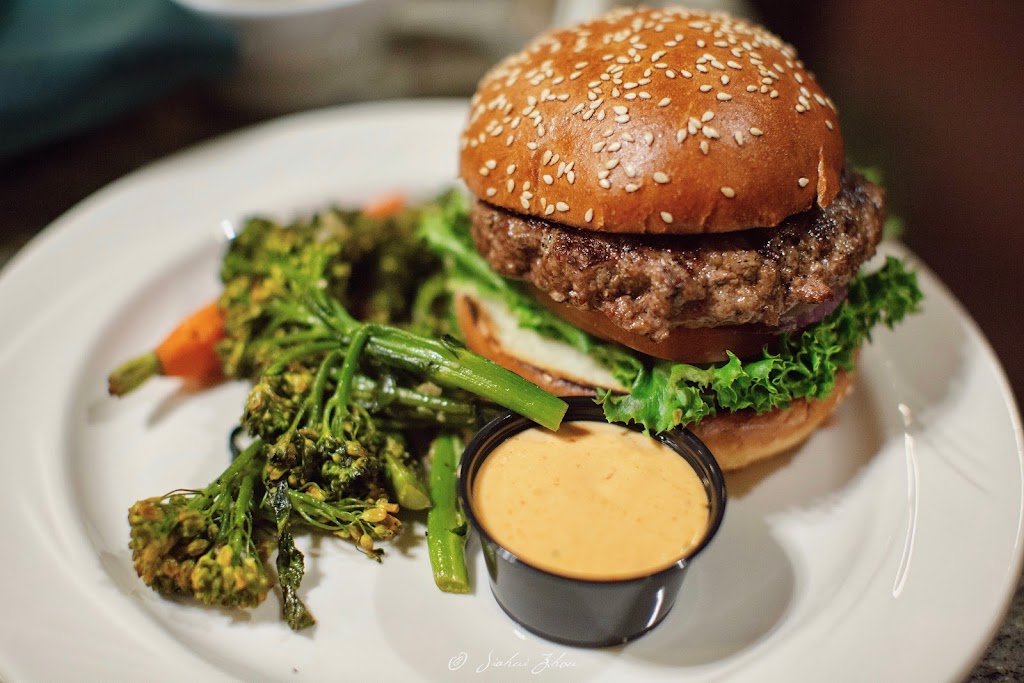 The Peaks Restaurant | restaurant | 64740 Wuksachi Way, Sequoia National Park, CA 93262, USA | 5596257700 OR +1 559-625-7700