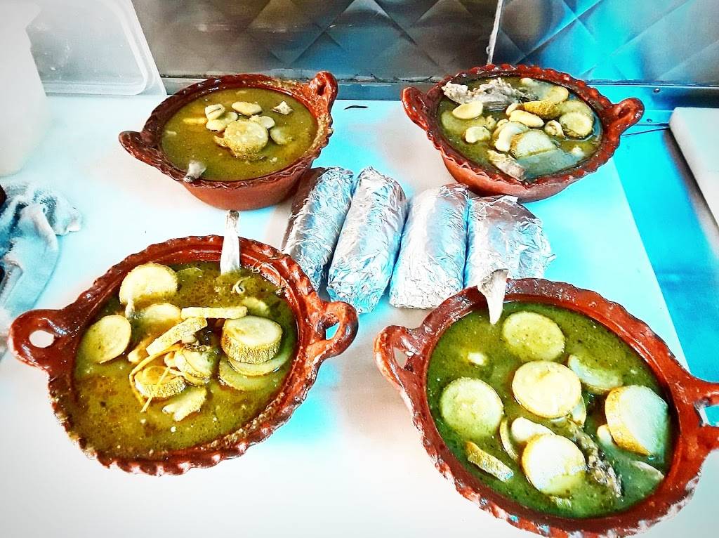 Cemitas Y Antojitos Poblanos Cinco De Mayo | restaurant | 933 S Atlantic Blvd, East Los Angeles, CA 90022, USA | 3234538797 OR +1 323-453-8797