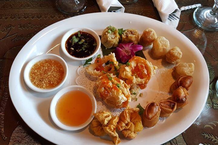 Tuptim Thai And Sushi Restaurant | restaurant | 5907 Roosevelt Blvd #700, Jacksonville, FL 32244, USA | 9046190406 OR +1 904-619-0406