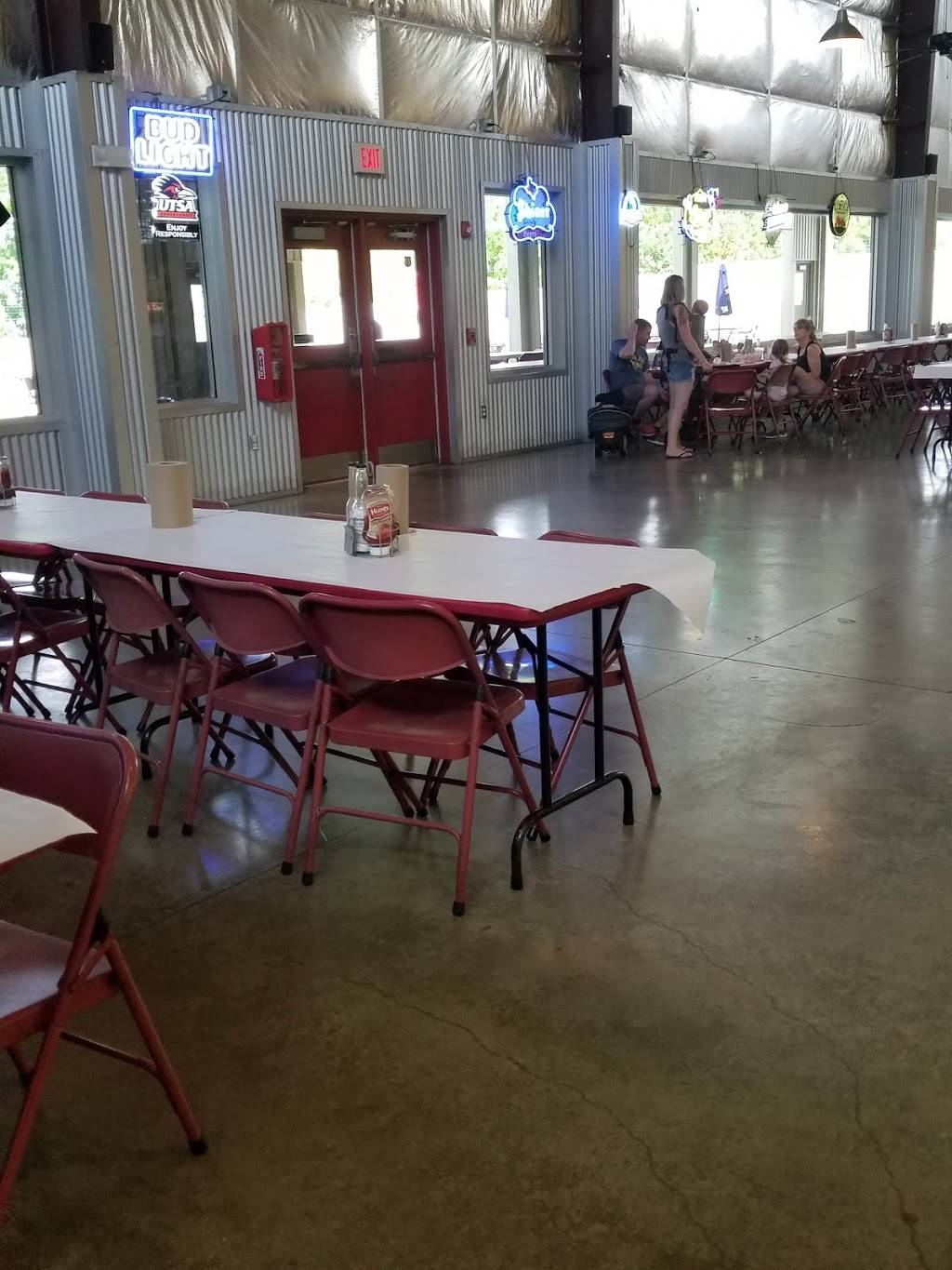 Bigz Burger Joint | restaurant | 10106 TX-151, San Antonio, TX 78251, USA | 2105432029 OR +1 210-543-2029