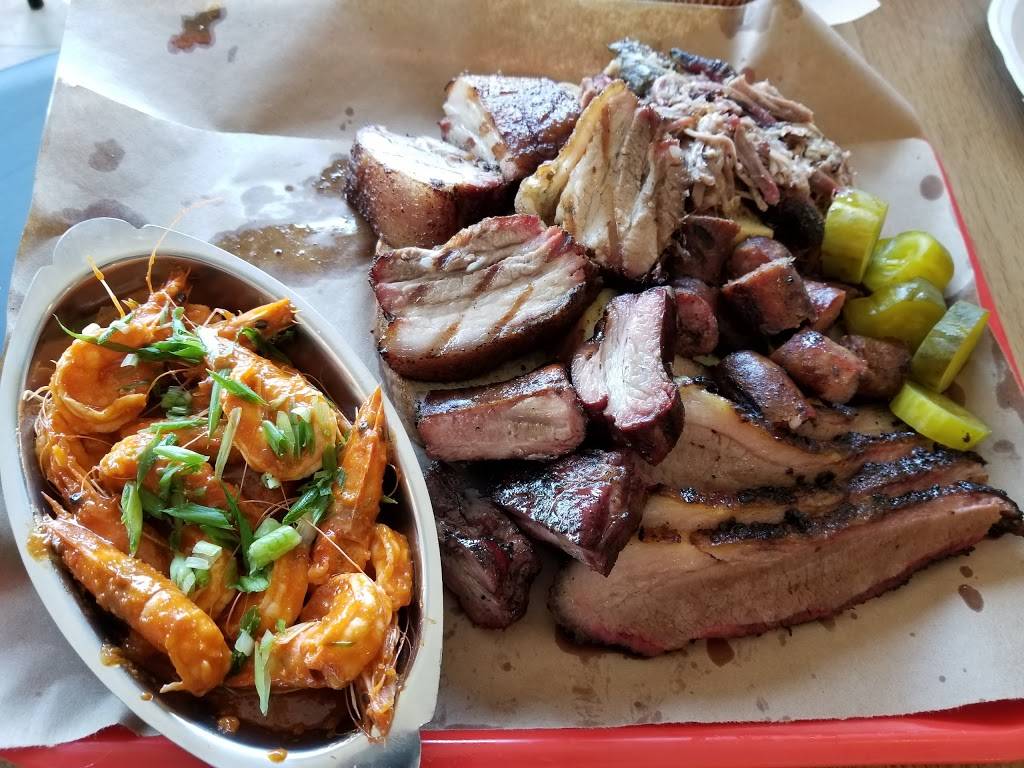 Iron Grate BBQ Co. | restaurant | 4125 S Howell Ave, Milwaukee, WI 53207, USA | 4144551776 OR +1 414-455-1776