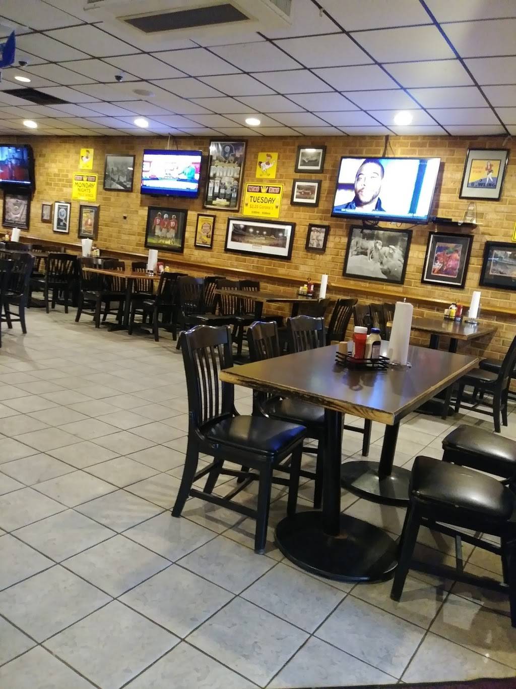 Wing King | restaurant | 3644 Virginia Beach Blvd, Virginia Beach, VA 23452, USA | 7573406363 OR +1 757-340-6363