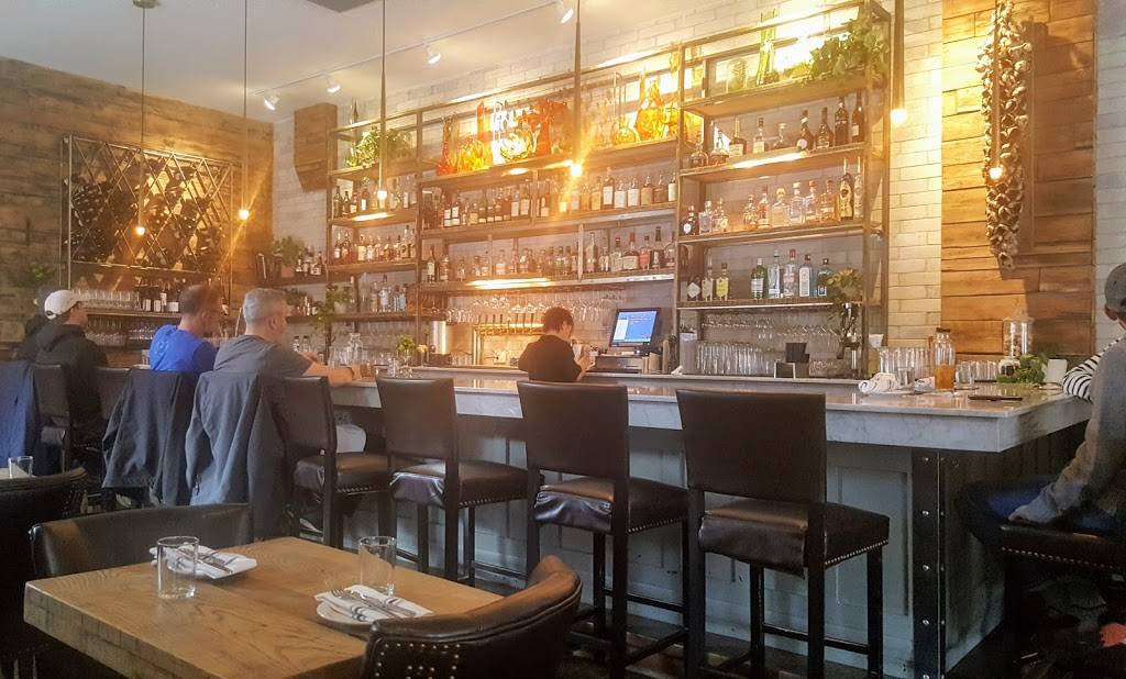 South Village Grille | restaurant | 197 Thurman Ave, Columbus, OH 43206, USA | 6148260491 OR +1 614-826-0491