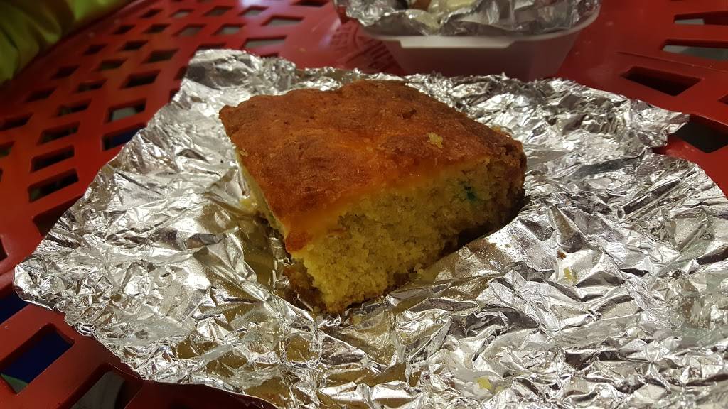 Mama Lo Hizo | restaurant | 1801 Race St, Cincinnati, OH 45202, USA | 5136216262 OR +1 513-621-6262