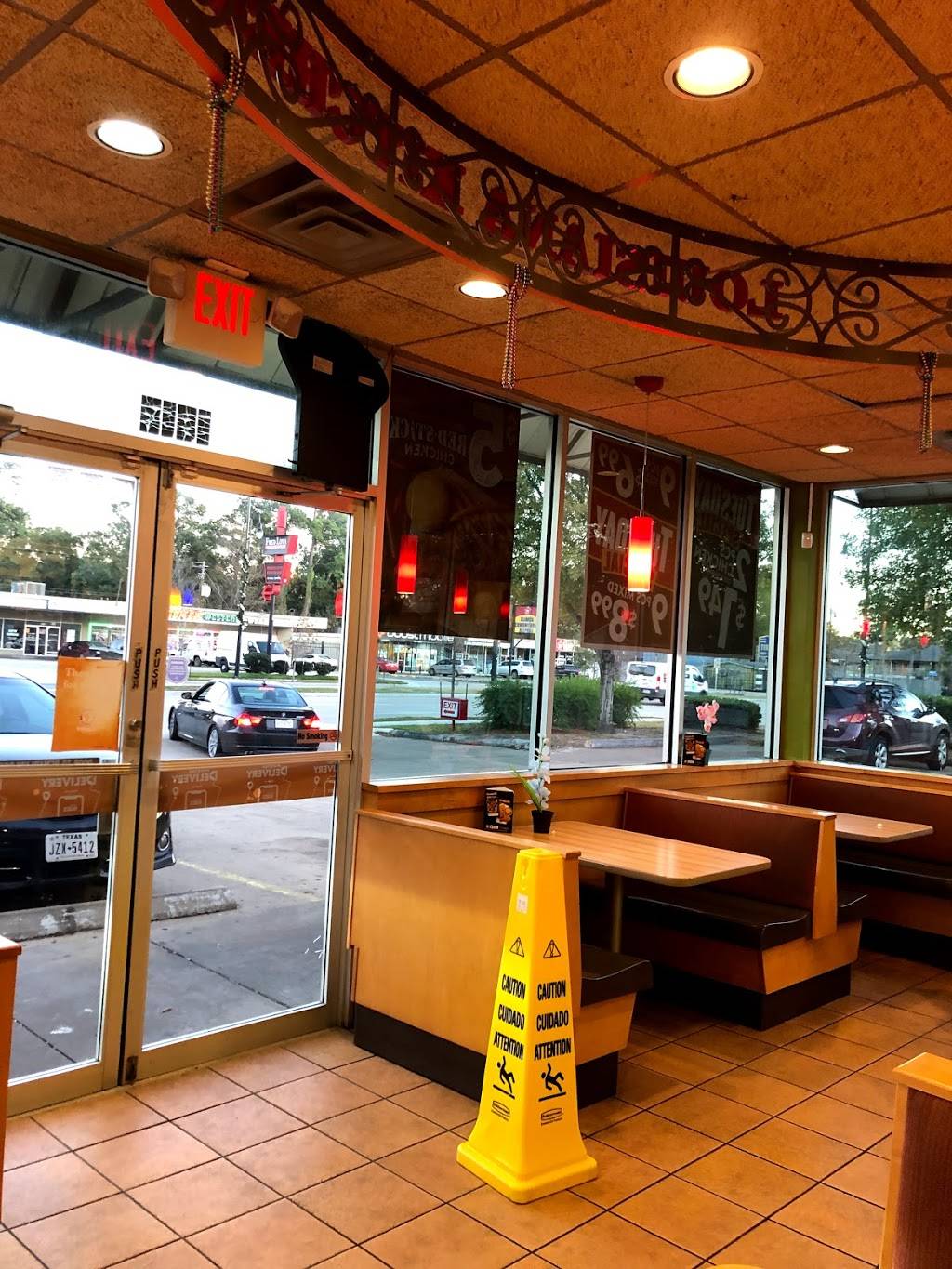 Popeyes Louisiana Kitchen | restaurant | 1615 Gessner Rd, Houston, TX 77080, USA | 7134670969 OR +1 713-467-0969