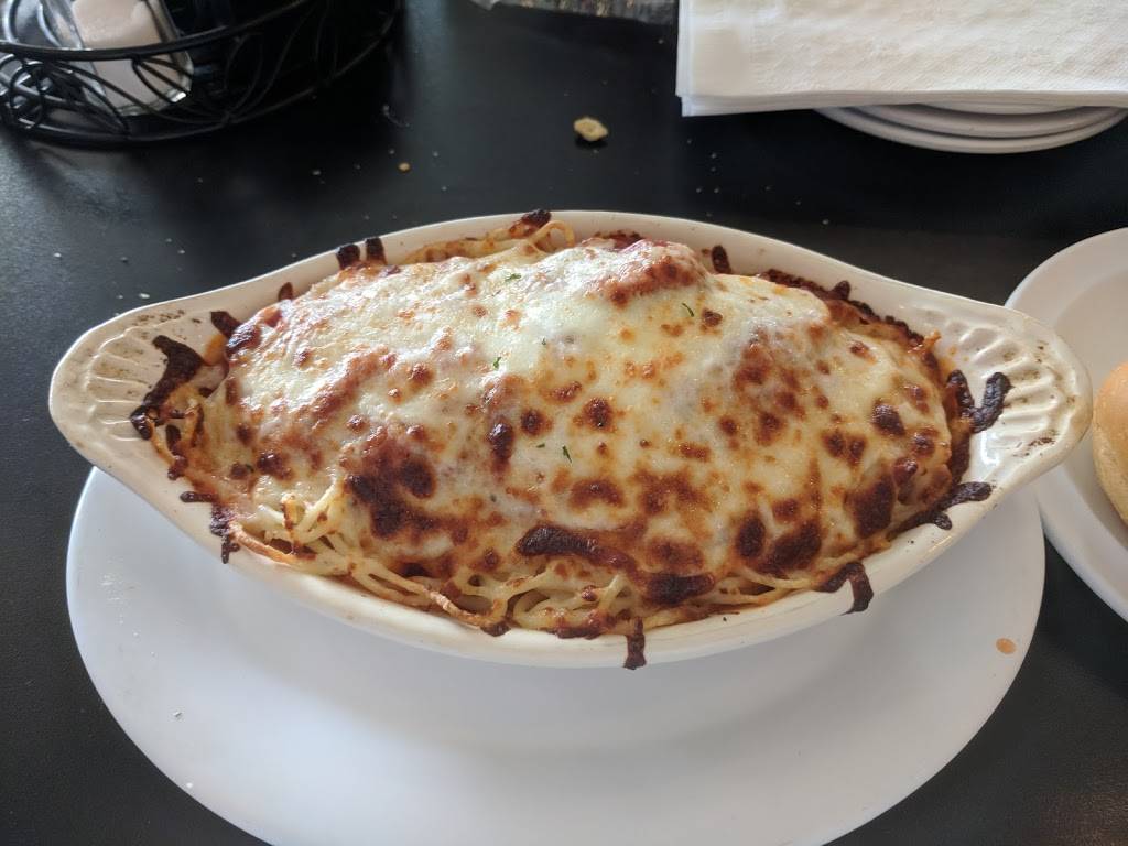 Stefaninas Pizzeria and Restaurant | restaurant | 1938 Zumbehl Rd, St Charles, MO 63303, USA | 6367247800 OR +1 636-724-7800