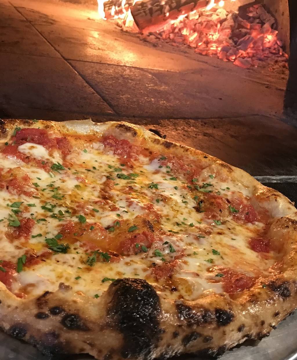 F&D Woodfired Italian Kitchen | restaurant | 1000 W State Rd 434, Longwood, FL 32750, USA | 3212957216 OR +1 321-295-7216