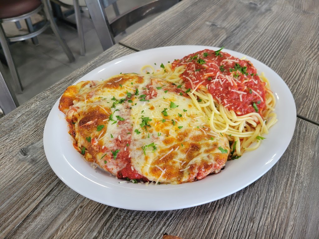 Aunt Lulus NY Style Pizza and Kitchen | restaurant | 19785 Hampton Dr B6, Boca Raton, FL 33434, USA | 5612457011 OR +1 561-245-7011