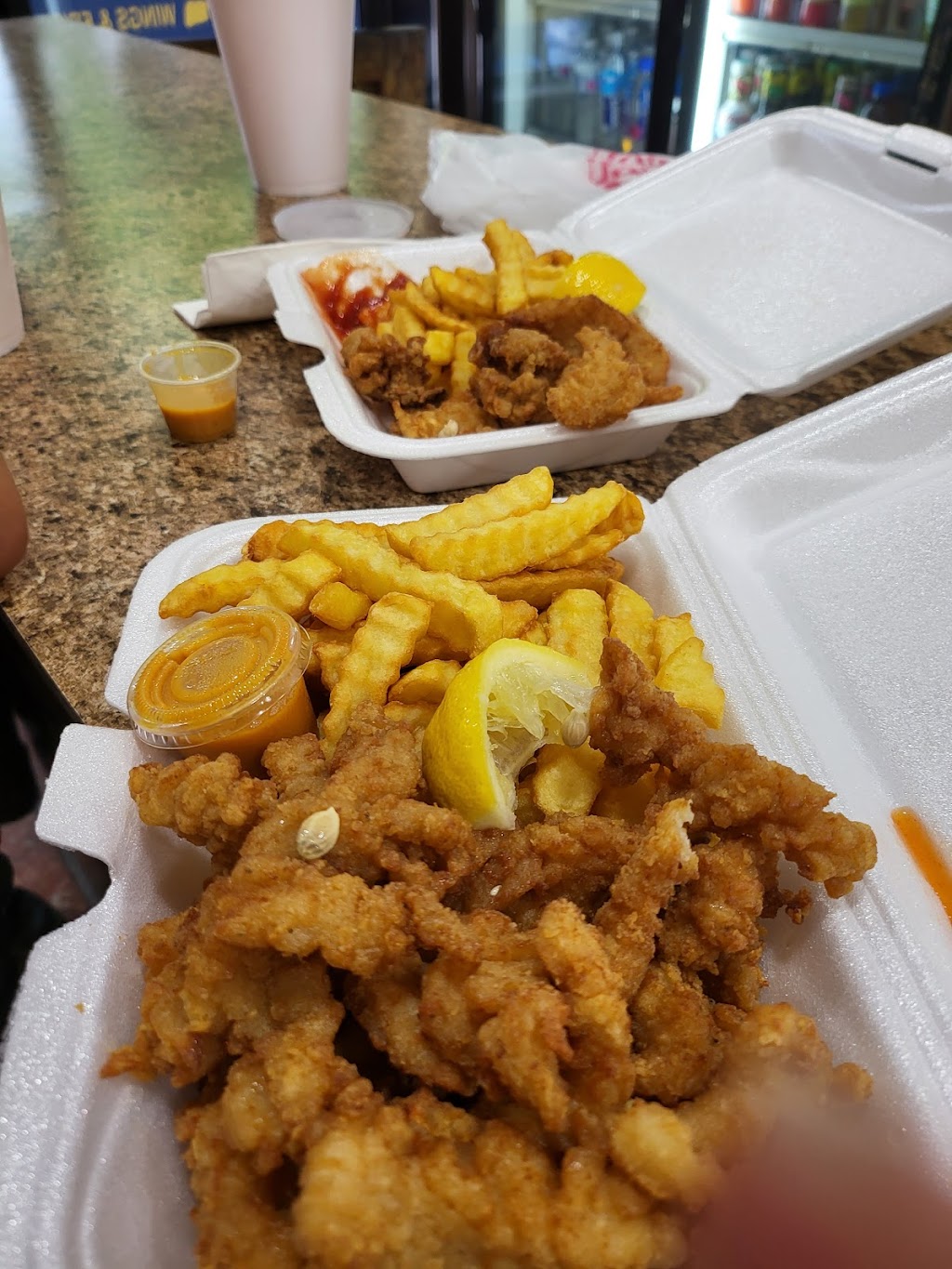 Conch Town | meal takeaway | 3637 NW 17th Ave, Miami, FL 33142, USA | 3056358274 OR +1 305-635-8274