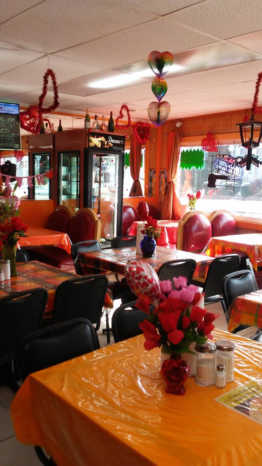 El Caporal | restaurant | 622 Washington St, Waukegan, IL 60085, USA | 8473369329 OR +1 847-336-9329