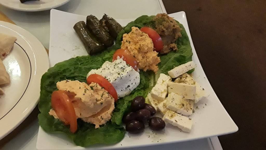 Lukes Grill | restaurant | 1509 E 14th St, San Leandro, CA 94577, USA | 5106141010 OR +1 510-614-1010