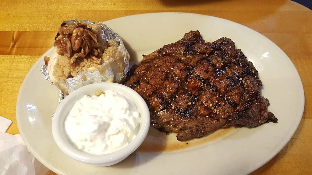 Dakotas Roadhouse | restaurant | 28 Stoneridge Dr, Chillicothe, OH 45601, USA | 7407727427 OR +1 740-772-7427