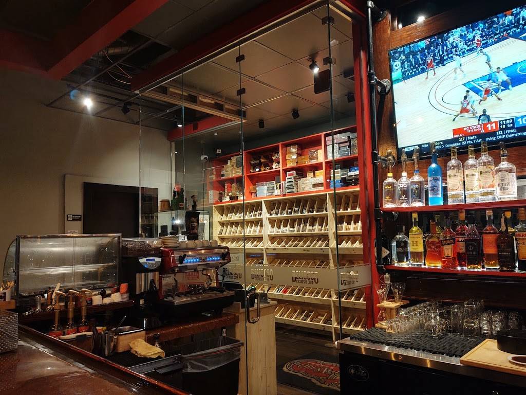 Smoke & Donuts | restaurant | 1618 N Mills Ave, Orlando, FL 32803, USA | 4074408560 OR +1 407-440-8560