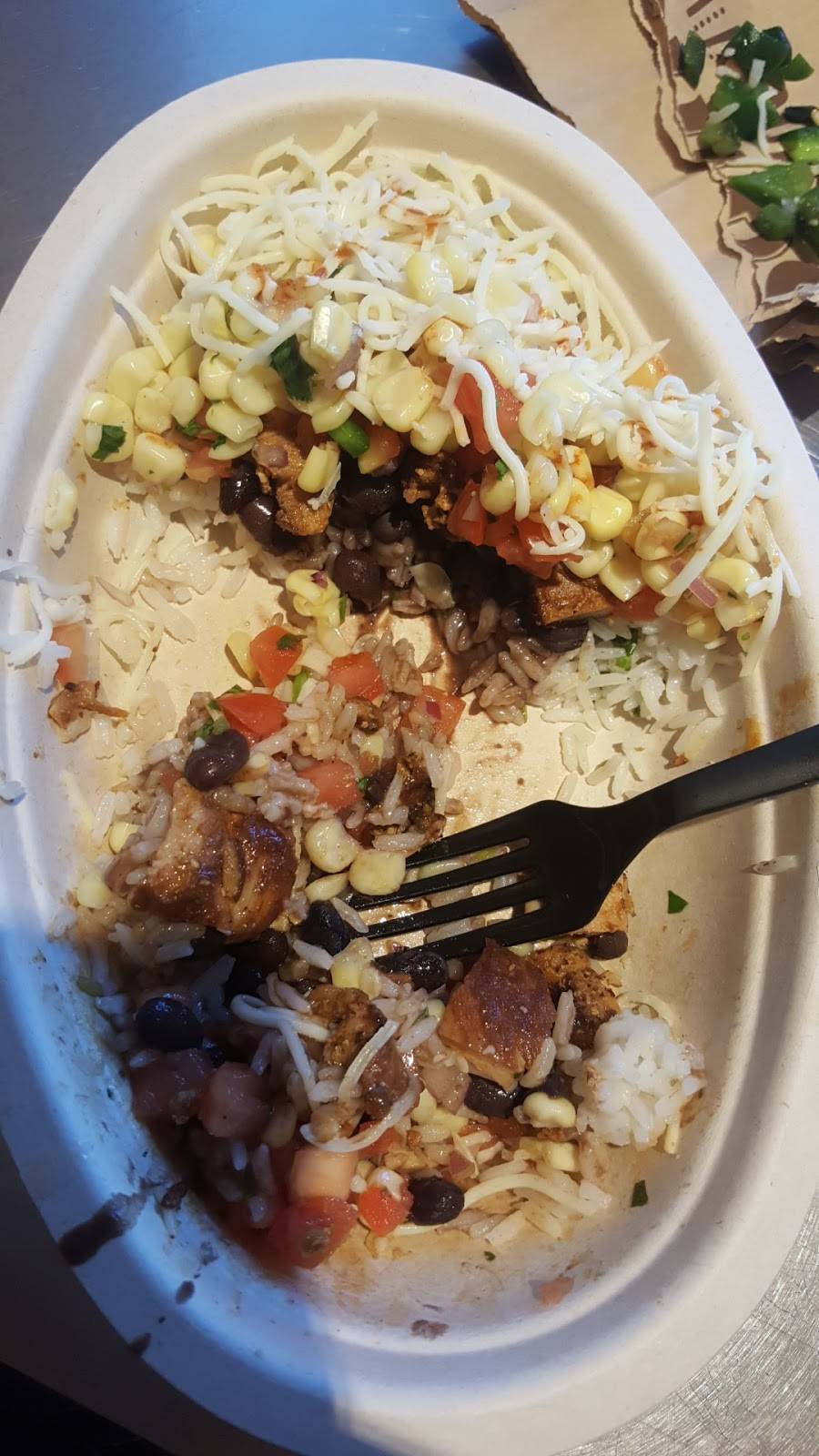 Chipotle Mexican Grill | restaurant | 15475 Annapolis Rd #180, Bowie, MD 20715, USA | 3012622769 OR +1 301-262-2769