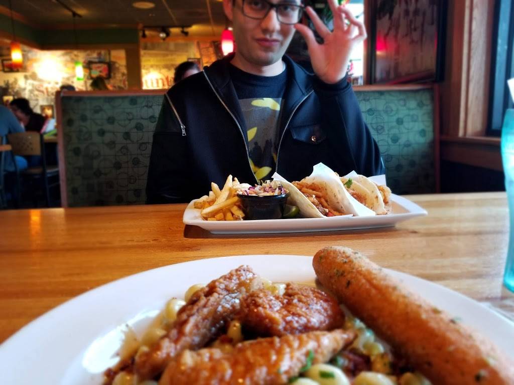 Applebees Grill + Bar | restaurant | 2501 Fulkerth Rd, Turlock, CA 95380, USA | 2096567441 OR +1 209-656-7441