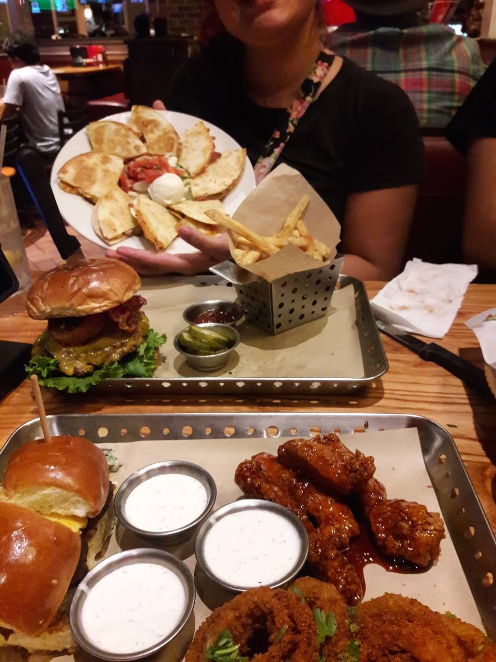 Chilis Grill & Bar | meal takeaway | 412 Westchase Dr, Grand Prairie, TX 75052, USA | 9726420006 OR +1 972-642-0006