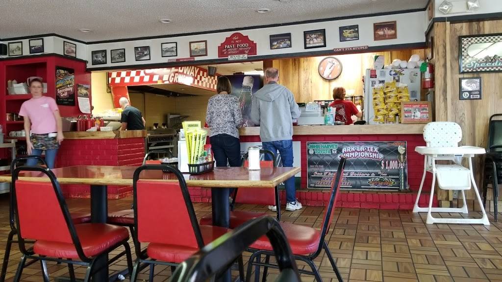 Speedway Grille | restaurant | 2010 W Okmulgee Ave, Muskogee, OK 74401, USA | 9186876552 OR +1 918-687-6552