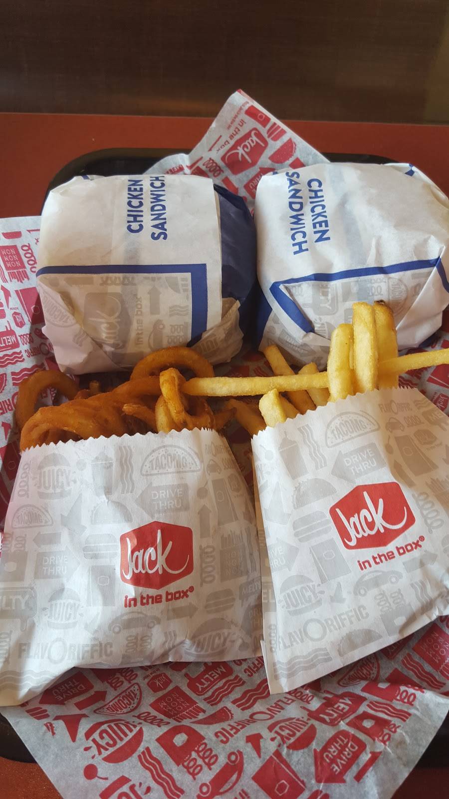 Jack in the Box | restaurant | 12511 Central Ave, Chino, CA 91710, USA | 9095917880 OR +1 909-591-7880