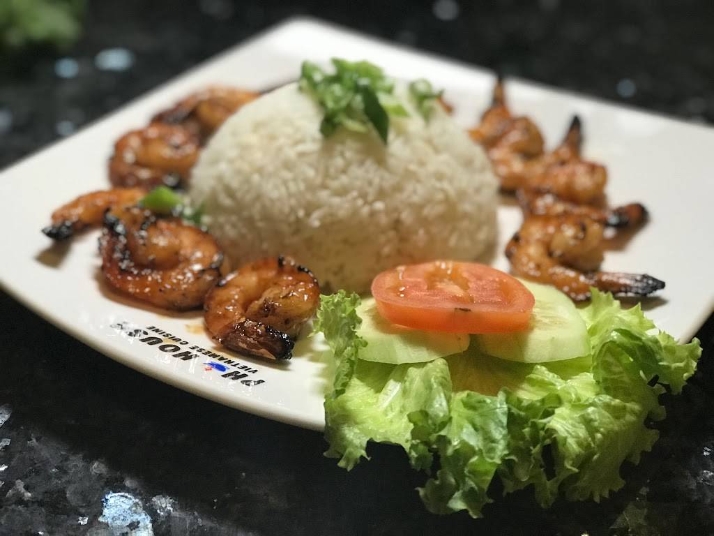 Pho House | restaurant | 24401 Southwest Fwy #500, Rosenberg, TX 77471, USA | 2817621681 OR +1 281-762-1681