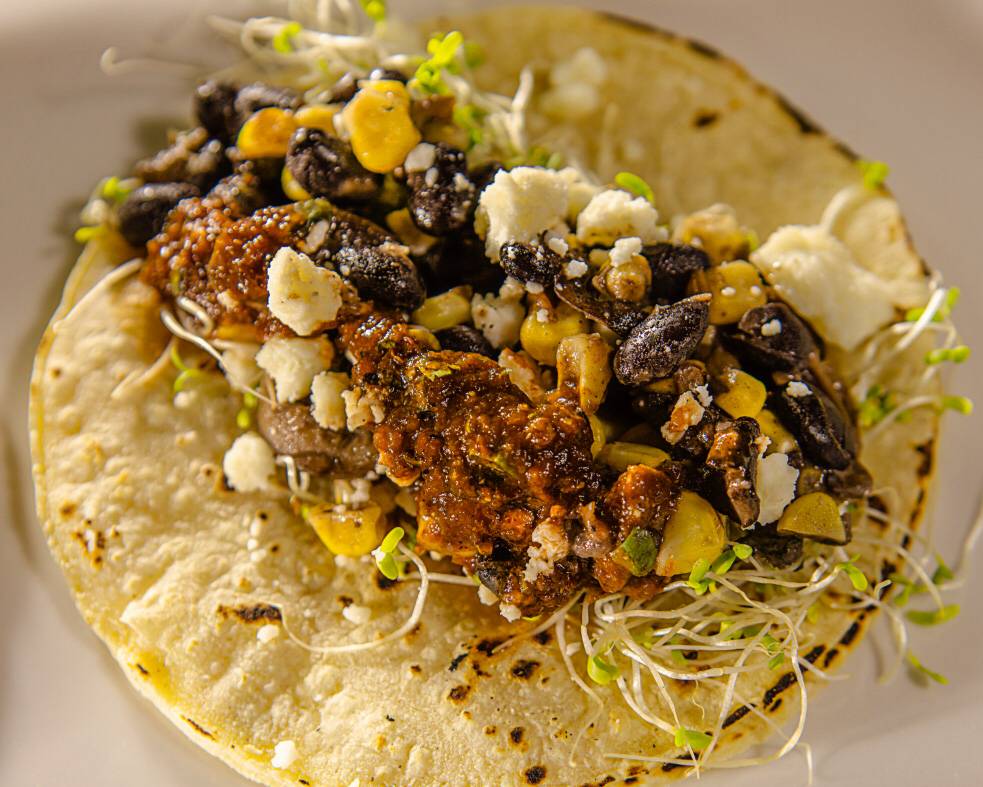 Citizen 7 | restaurant | 7540, 10715 Meeting St, Prospect, KY 40059, USA | 5026906390 OR +1 502-690-6390