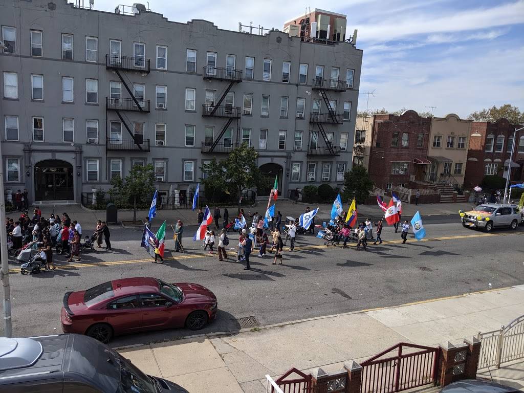 Tony Pepperoni | meal delivery | 7502 18th Ave, Brooklyn, NY 11214, USA | 7184848073 OR +1 718-484-8073