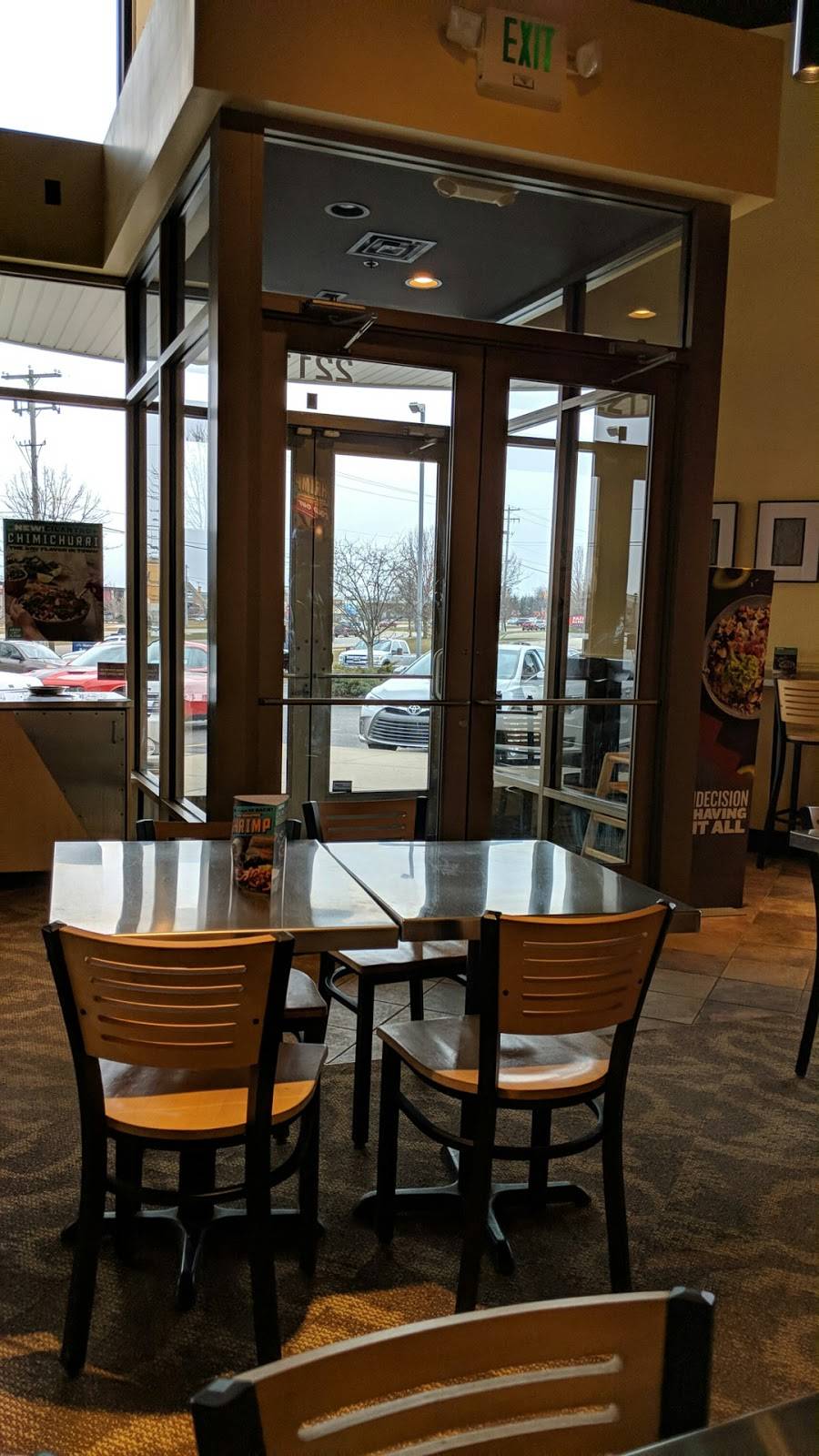 QDOBA Mexican Eats | restaurant | 2211 E Beltline Ave NE Suite H, Grand Rapids, MI 49525, USA | 6164478801 OR +1 616-447-8801